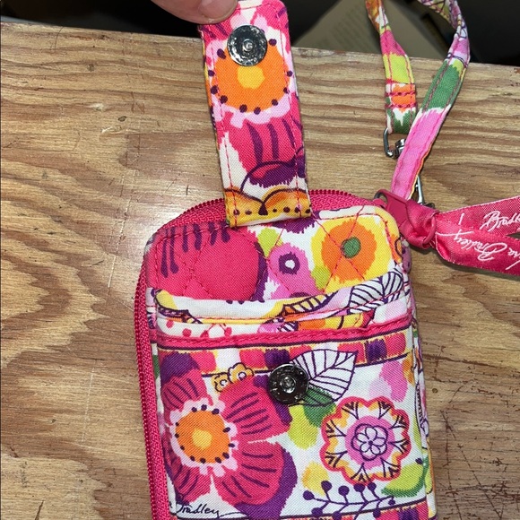 Vera Bradley‎ Pink and Yellow Floral Wristlet - Picture 6 of 7